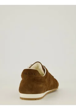 Damen Sneaker aus Wildleder