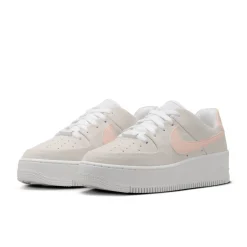 Damen Sneaker NIKE AIR FORCE 1 SAGE LOW