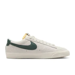 Damen Sneaker NIKE BLAZER 77 VINTAGE