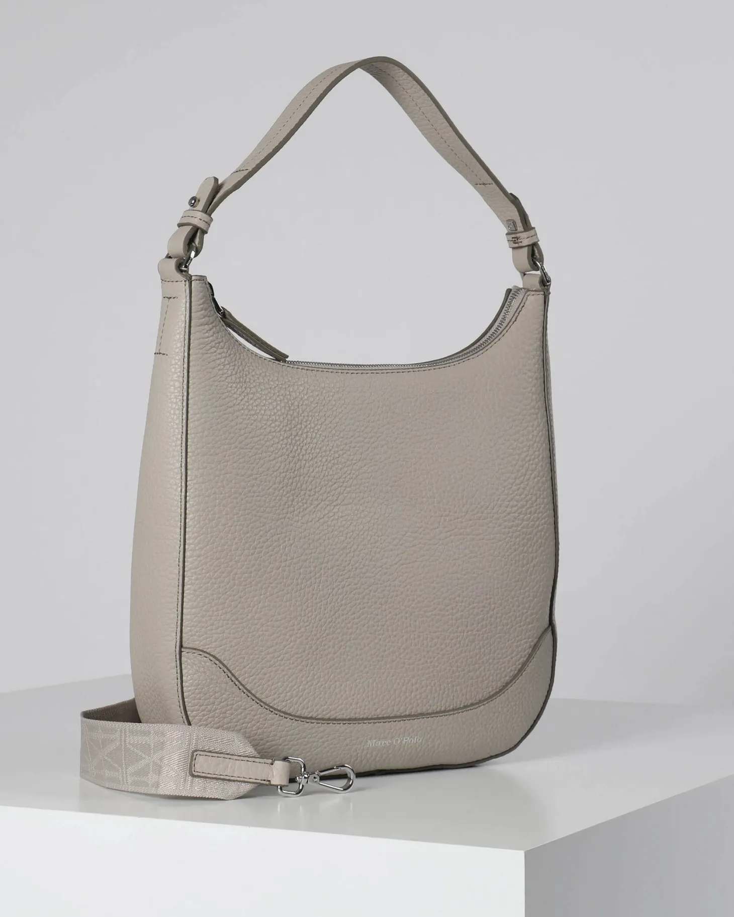 Damen Umhängetasche aus genarbtem Leder HOBO BAG M