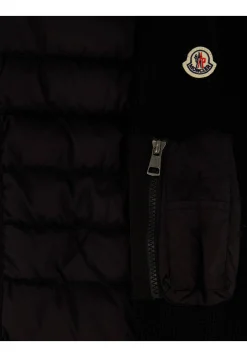 Herren Strickjacke mit gesteppter Kapuze und Vorderseite