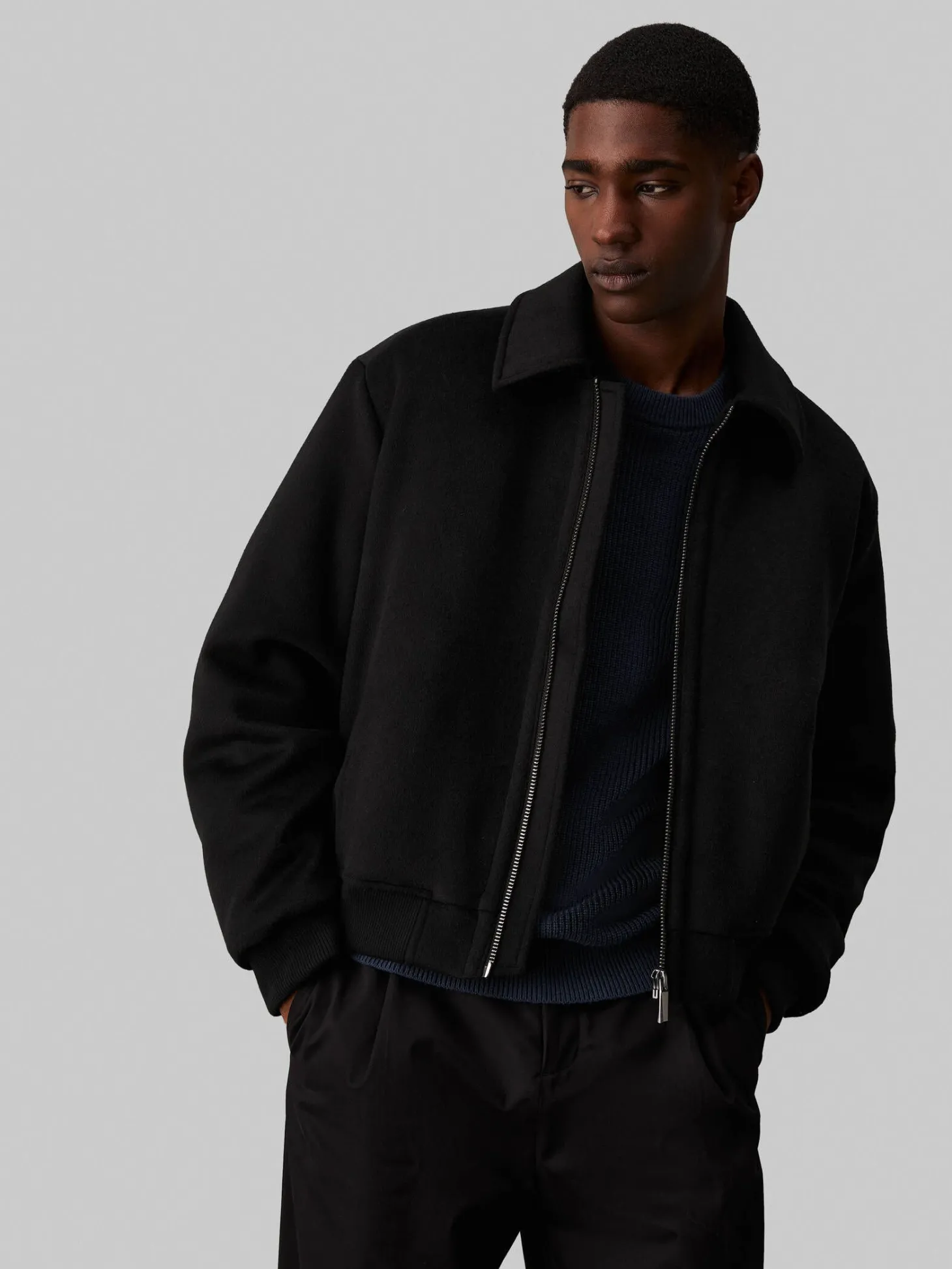 Herren Winterjacke mit Wolle und Daunenwattierung WOOL BLEND PADDED BOMBER JACKET