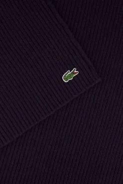 Strickschal aus Wolle