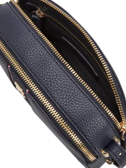 Umhängetasche mit strukuriertem Finish