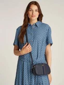 Umhängetasche mit strukuriertem Finish